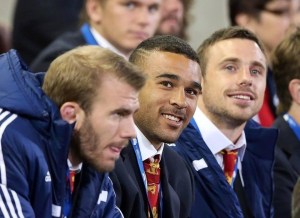 Tom Croft, Simon Zebo - replacement to Tommy B who he is sat next to (he had to have a plate put into his broken hand)