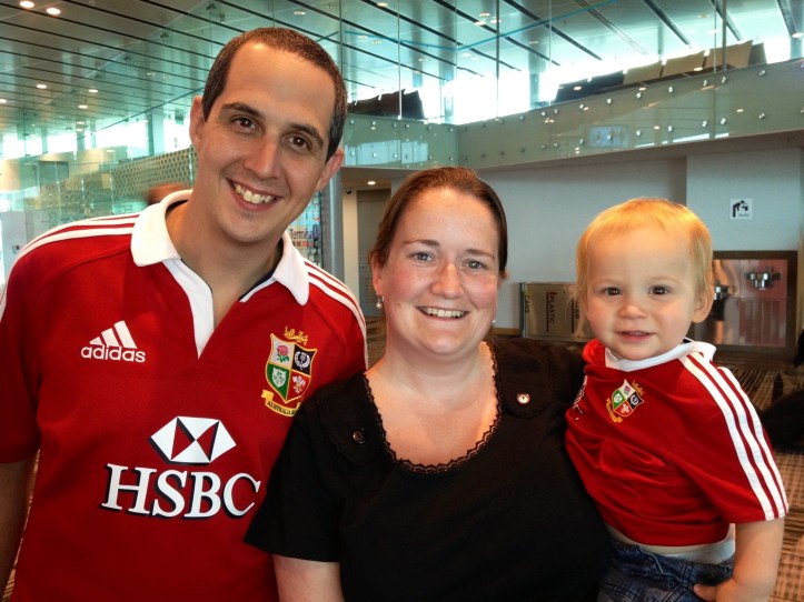 With Tim & Jensen at Singapore Airport (fellow Bath fan living out there & on same plane out of Oz as me)